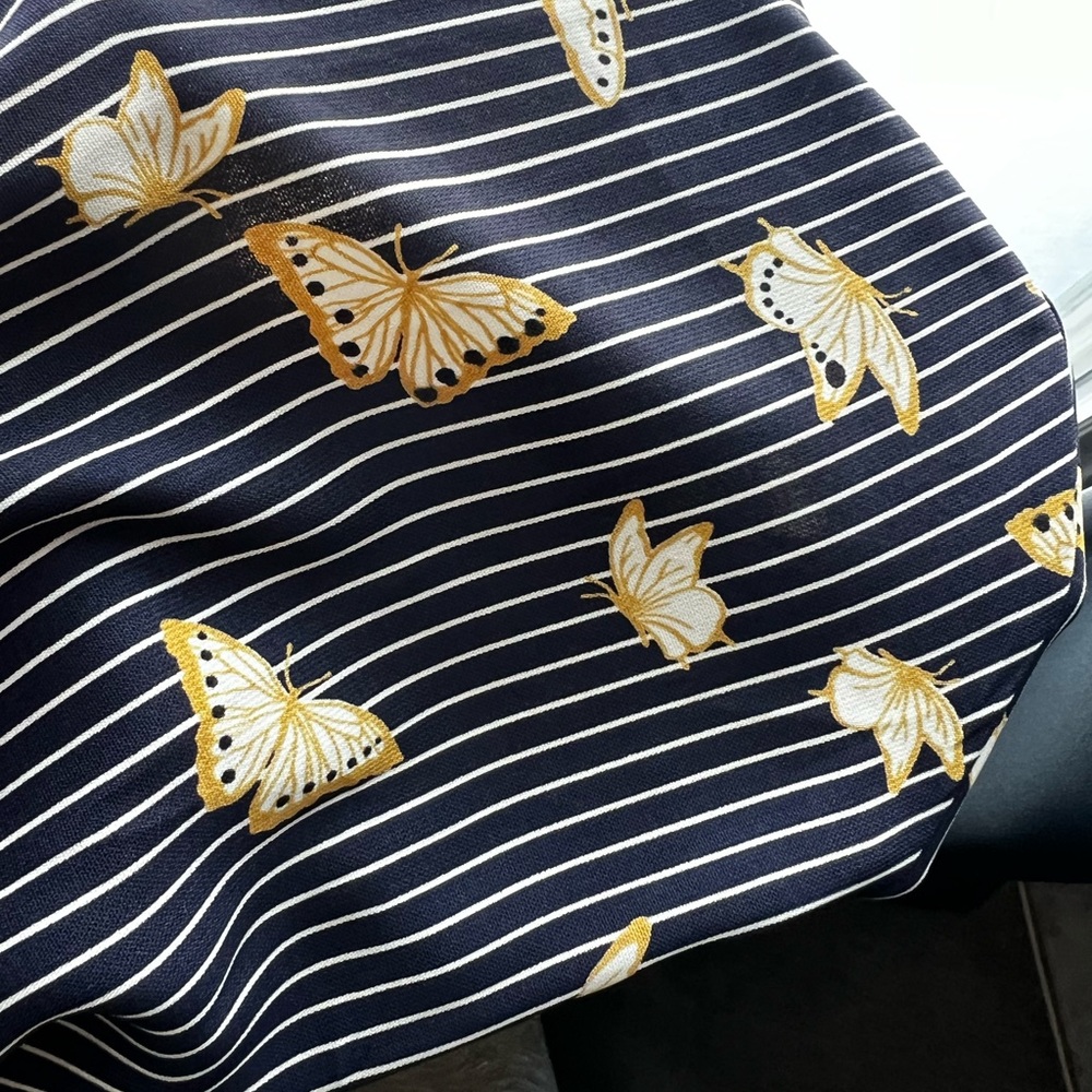 Striped Butterfly Robe Dress - Picture 4 of 4
